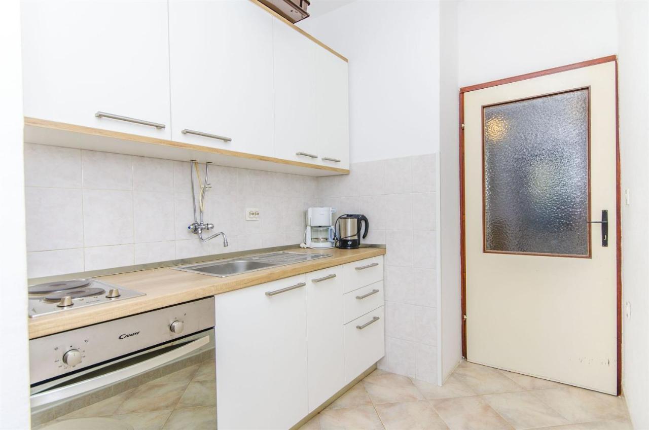 Apartments Dragica Slatine Bagian luar foto